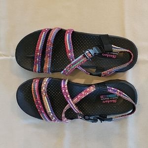 Sketches "Reggae: Trail On By" Sandals